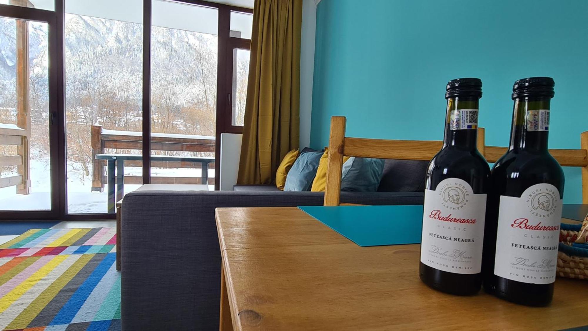 Cozy Riverfront Apartments With Garden And Mountain View Buşteni Exteriér fotografie
