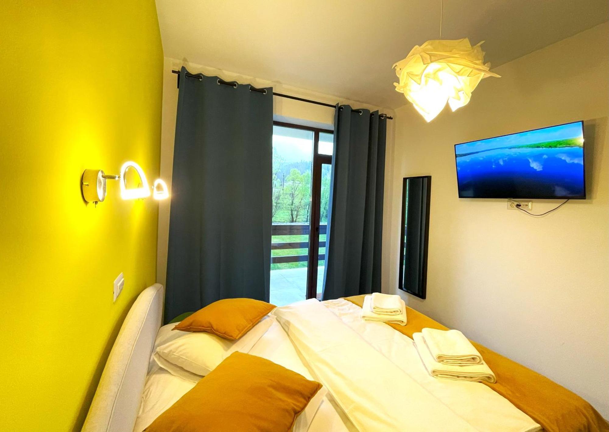 Cozy Riverfront Apartments With Garden And Mountain View Buşteni Exteriér fotografie