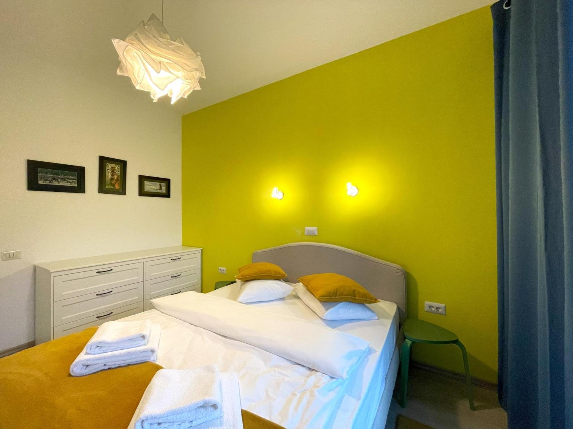 Cozy Riverfront Apartments With Garden And Mountain View Buşteni Exteriér fotografie